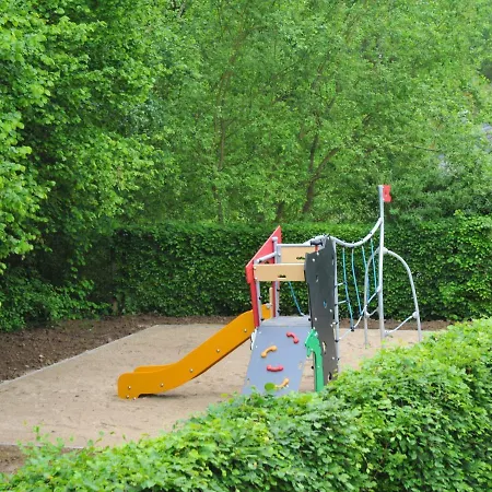 דירה Lavish In With Swimming Pool And Garden דורבורי